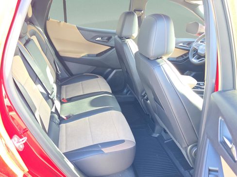 New 2026 Chevrolet Equinox ACTIV w/ LPO, Floor Liner Package FWD image 18