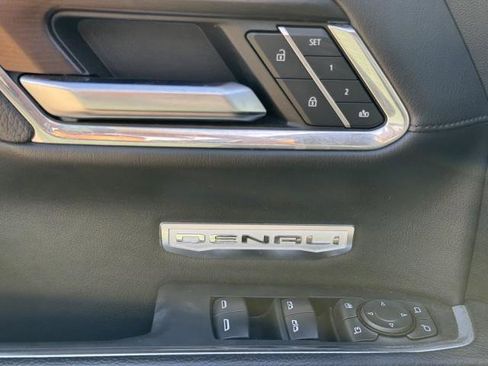 Used 2024 GMC Sierra 1500 Denali image 22