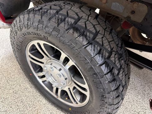 Used 2016 Ford F350 Platinum w/ FX4 Off-Road Package AWD/4WD image 51