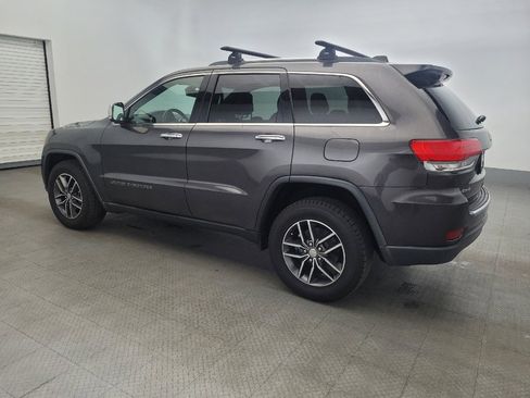 Used 2017 Jeep Grand Cherokee Limited image 3