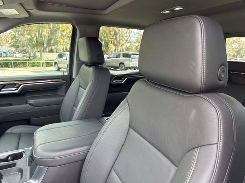 Used 2025 Chevrolet Silverado 1500 LT Trail Boss w/ Convenience Package II image 20