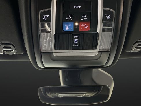 Used 2025 RAM 1500 Lone Star AWD/4WD image 27