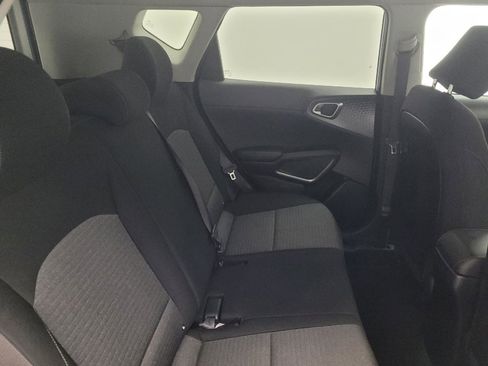 Used 2021 Kia Soul S image 19