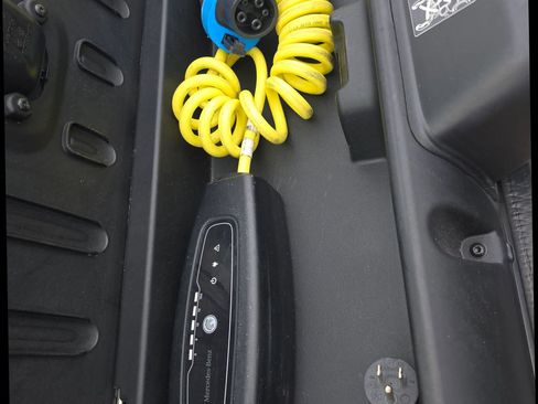 Used 2018 smart fortwo electric drive image 36