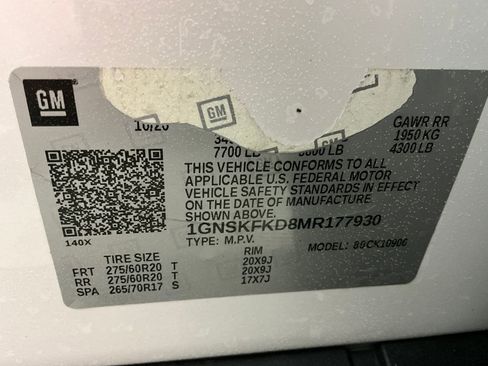 Used 2021 Chevrolet Suburban Premier w/ Premium Package image 30