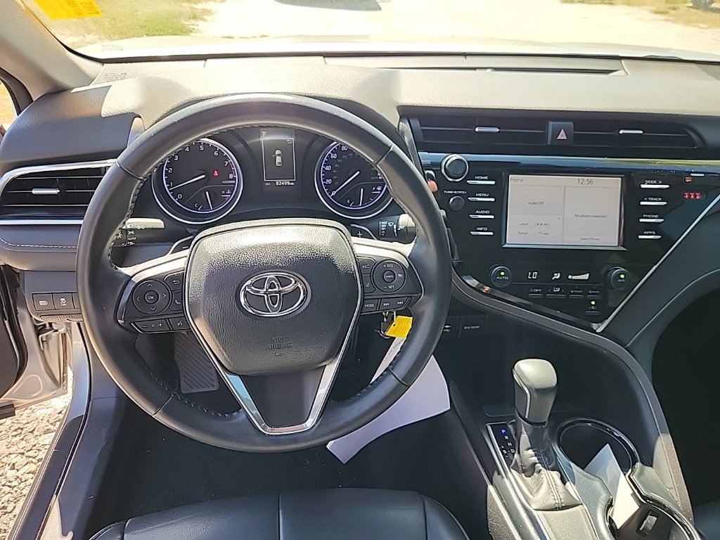 Used 2018 Toyota Camry SE FWD image 4