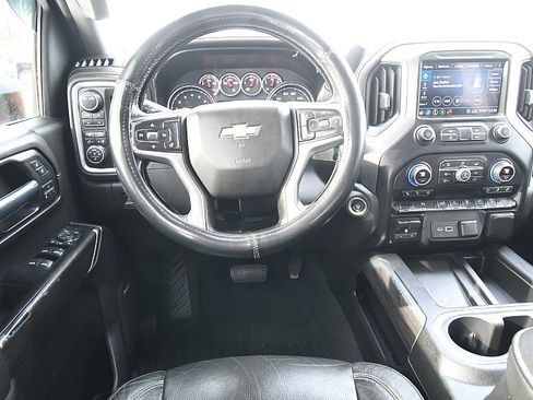 Used 2020 Chevrolet Silverado 2500 LTZ w/ LTZ Plus Package image 13