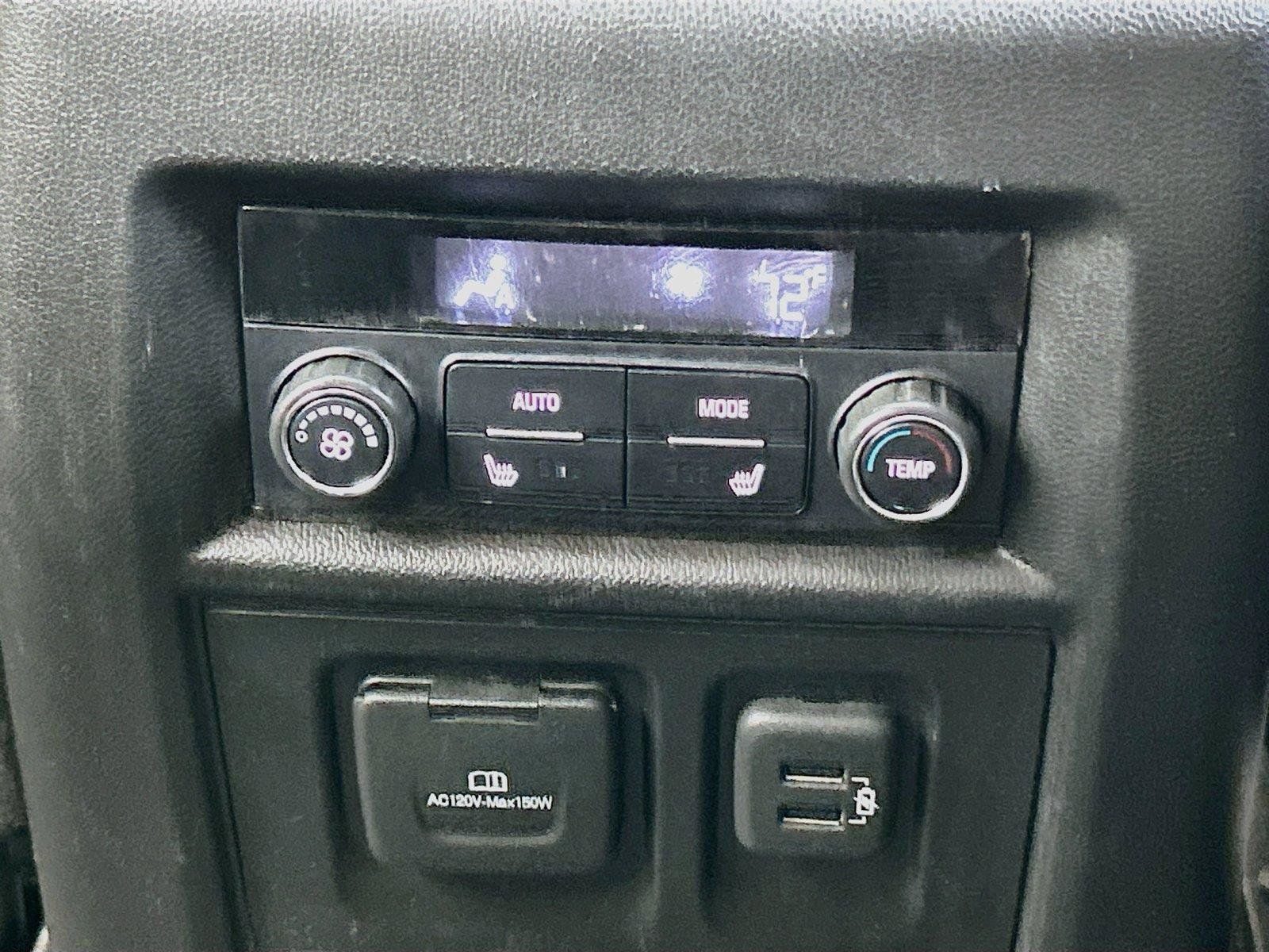 Used 2019 Chevrolet Traverse Premier w/ Driver Confidence II Package FWD image 21