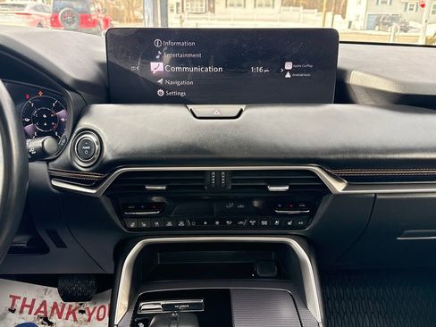 Used 2024 MAZDA CX-90 Plug-In Hybrid w/ Premium Plus image 18