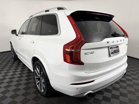 Used 2019 Volvo XC90 T5 Momentum AWD/4WD image 17
