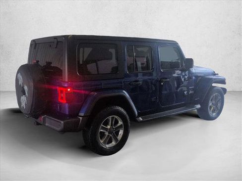 Used 2019 Jeep Wrangler Unlimited Sahara w/ Dual Top Group image 5