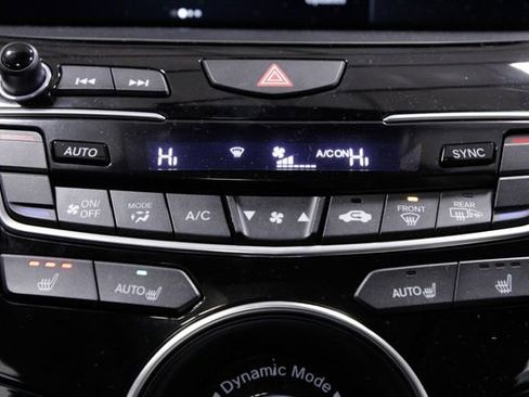 Used 2025 Acura RDX w/ Technology Package image 33