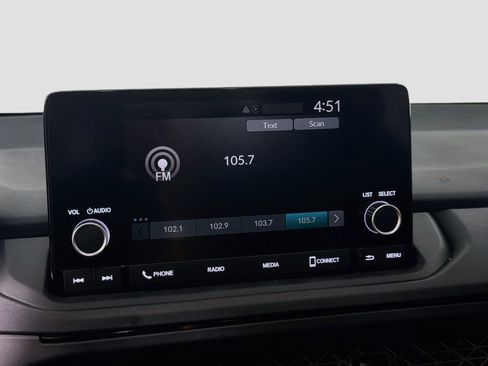 Used 2025 Honda Accord SE image 19