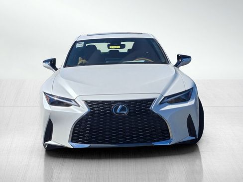 Used 2023 Lexus IS 300 300 w/ Premium Package image 2