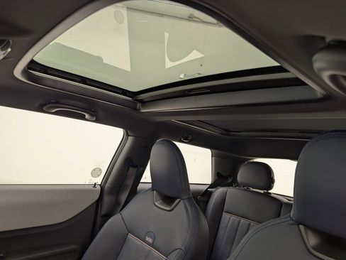 New 2026 MINI Cooper S image 15