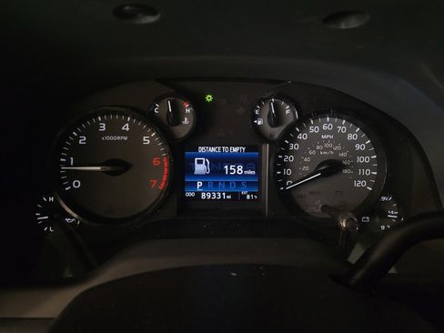 Used 2017 Toyota Tundra SR5 RWD image 23