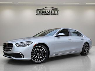 Used 2022 Mercedes-Benz S 580 4MATIC Sedan video 1