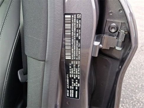 Used 2024 Alfa Romeo Stelvio Sprint image 27