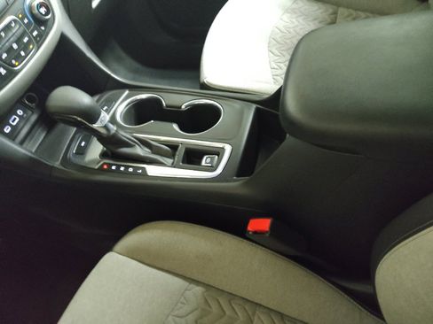 Used 2024 Chevrolet Equinox LT image 26