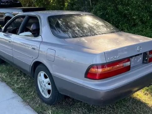 Used 1995 Lexus ES 330 image 5