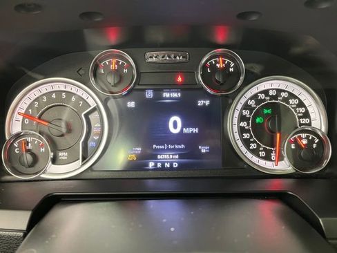 Used 2017 RAM 1500 Laramie w/ Convenience Group image 21