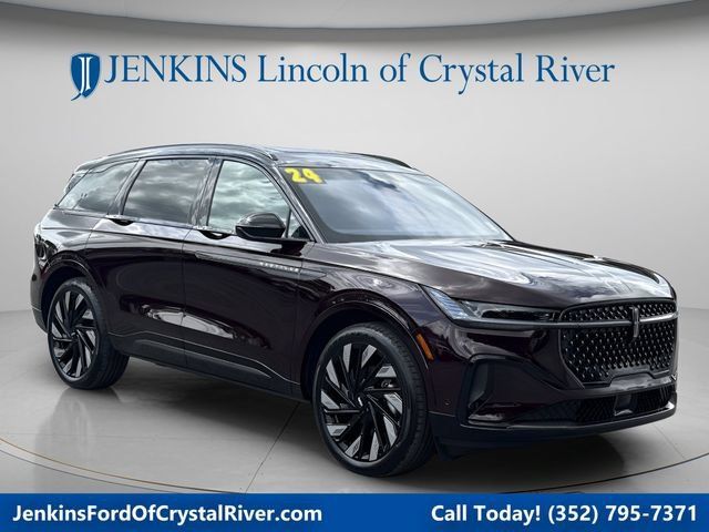 Used 2024 Lincoln Nautilus Reserve w/ Equipment Group 202A AWD/4WD image 1