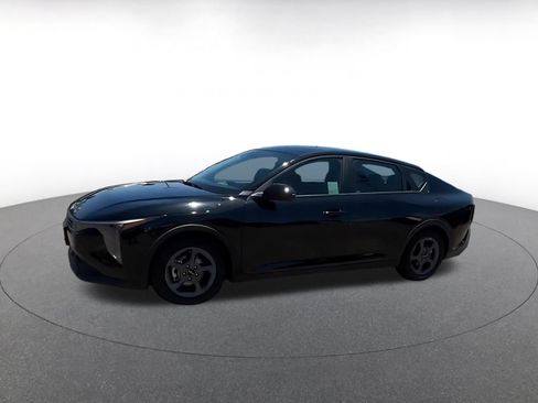 Used 2025 Kia K4 FWD image 8