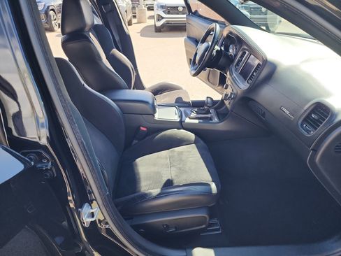 Used 2023 Dodge Charger R/T w/ Plus Group image 19