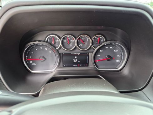 Used 2021 Chevrolet Tahoe Z71 w/ Rear Media and Nav Package AWD/4WD image 19