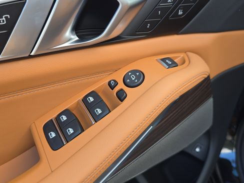 New 2026 BMW X5 xDrive50e w/ M Sport Package image 20