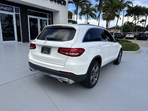 Used 2018 Mercedes-Benz GLC 300 image 3