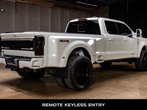 Used 2026 Ford F450 Platinum w/ Platinum Plus Package image 10