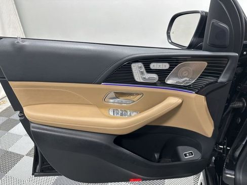 Certified 2024 Mercedes-Benz GLS 580 4MATIC image 15