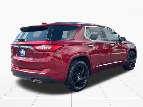 Used 2020 Chevrolet Traverse Premier w/ LPO, Blackout Package AWD/4WD image 6