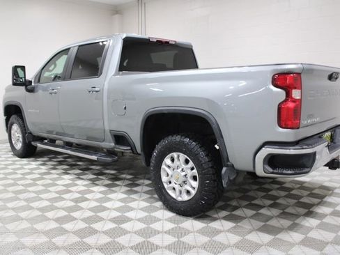 Used 2024 Chevrolet Silverado 2500 LT w/ All Star Edition AWD/4WD image 9