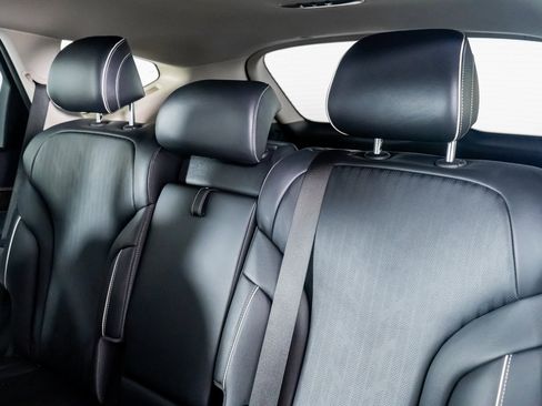 Used 2024 Genesis GV80 3.5T Advanced image 32