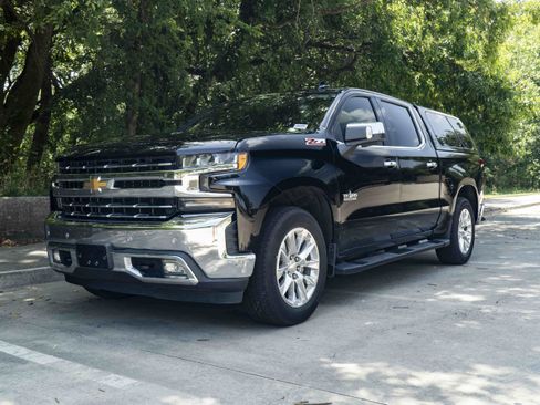 Used 2019 Chevrolet Silverado 1500 LTZ w/ LTZ Texas Edition AWD/4WD image 5
