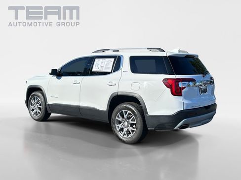 Used 2022 GMC Acadia SLT w/ Technology Package image 5