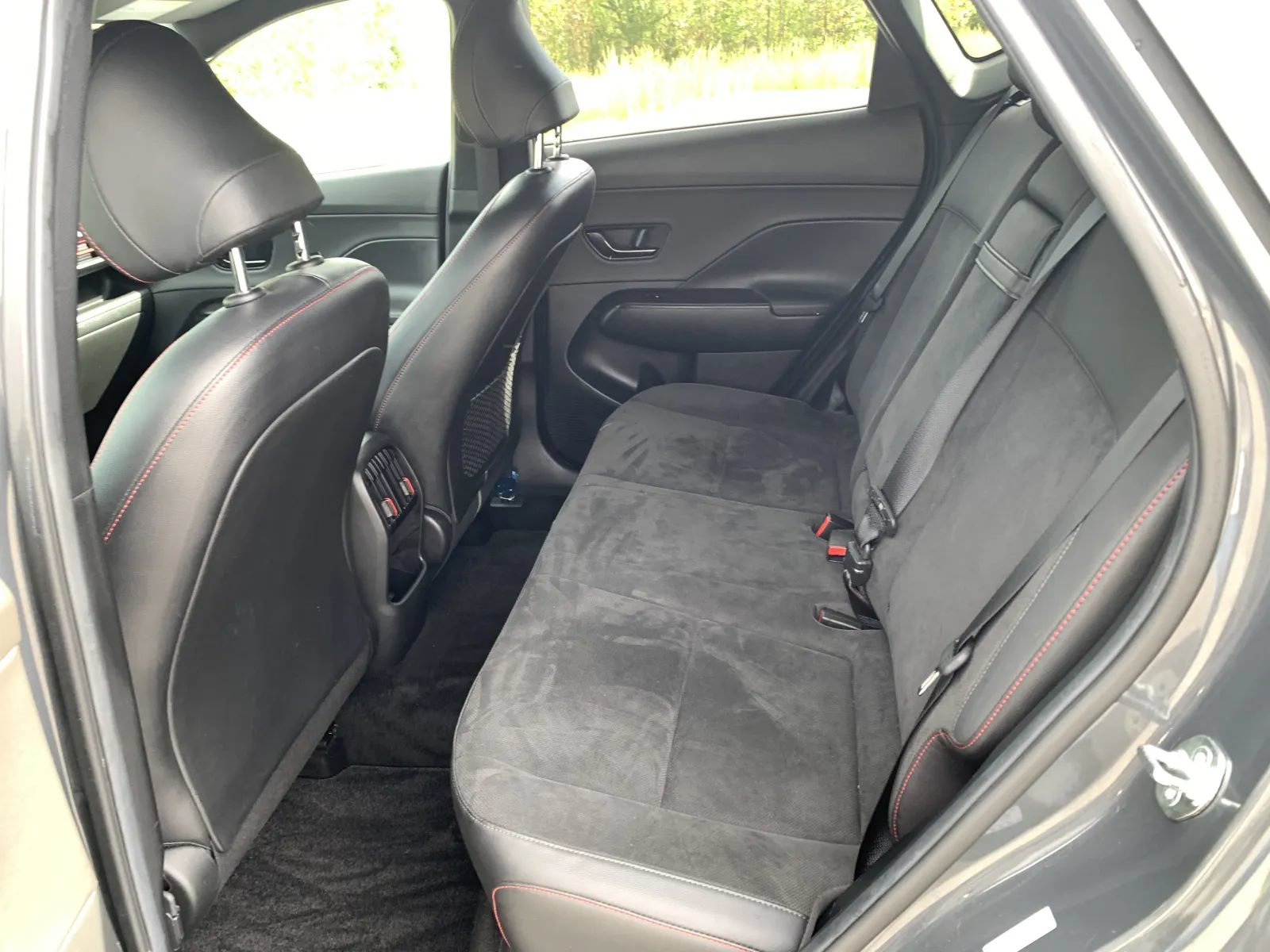 Used 2024 Hyundai Kona N Line FWD image 31