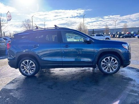 Used 2020 GMC Terrain SLT w/ Preferred Package image 12