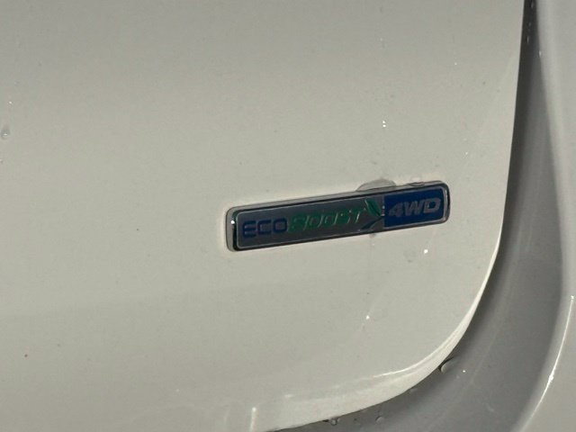 Used 2020 Ford Explorer XLT AWD/4WD image 8