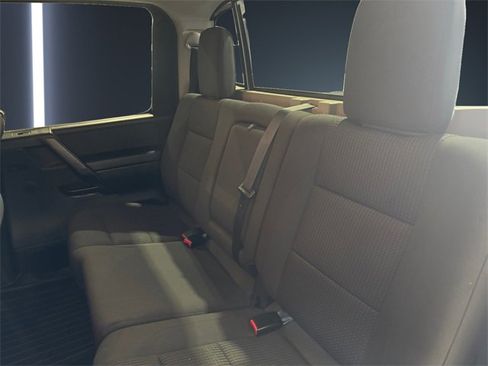 Used 2014 Nissan Titan SV w/ SV Value Truck Package image 13