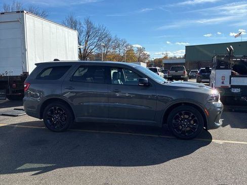Used 2021 Dodge Durango R/T w/ Blacktop Package image 6