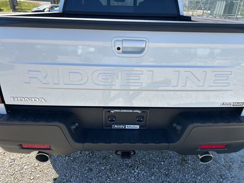 New 2026 Honda Ridgeline RTL image 14