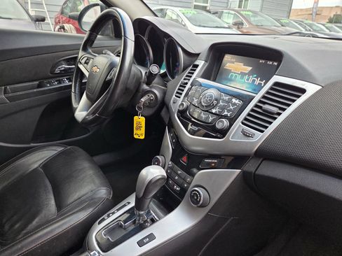Used 2014 Chevrolet Cruze LT FWD image 15