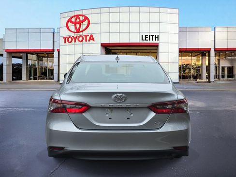 Used 2023 Toyota Camry LE image 6