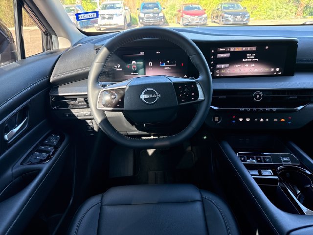Certified 2025 Nissan Murano SV w/ Cargo Package AWD/4WD image 13