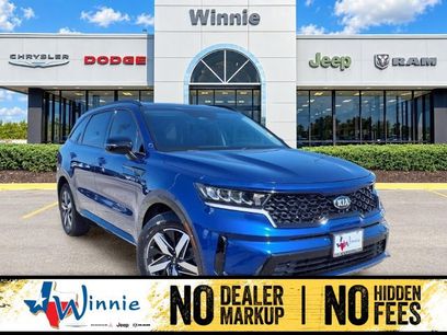 Used 2021 Kia Sorento S w/ Panoramic Sunroof Package