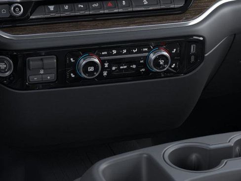 New 2025 GMC Sierra 2500 SLE w/ SLE Value Package; image 41