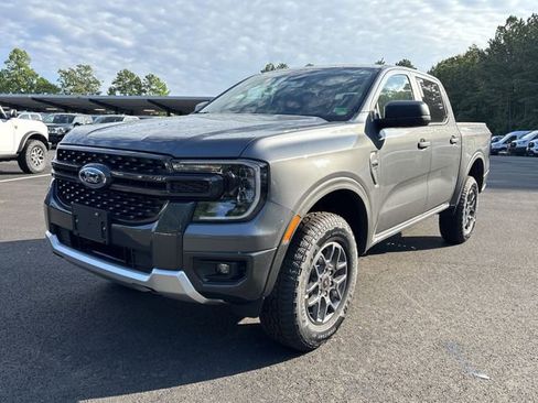 Used 2025 Ford Ranger XLT w/ FX4 Off-Road Package image 4